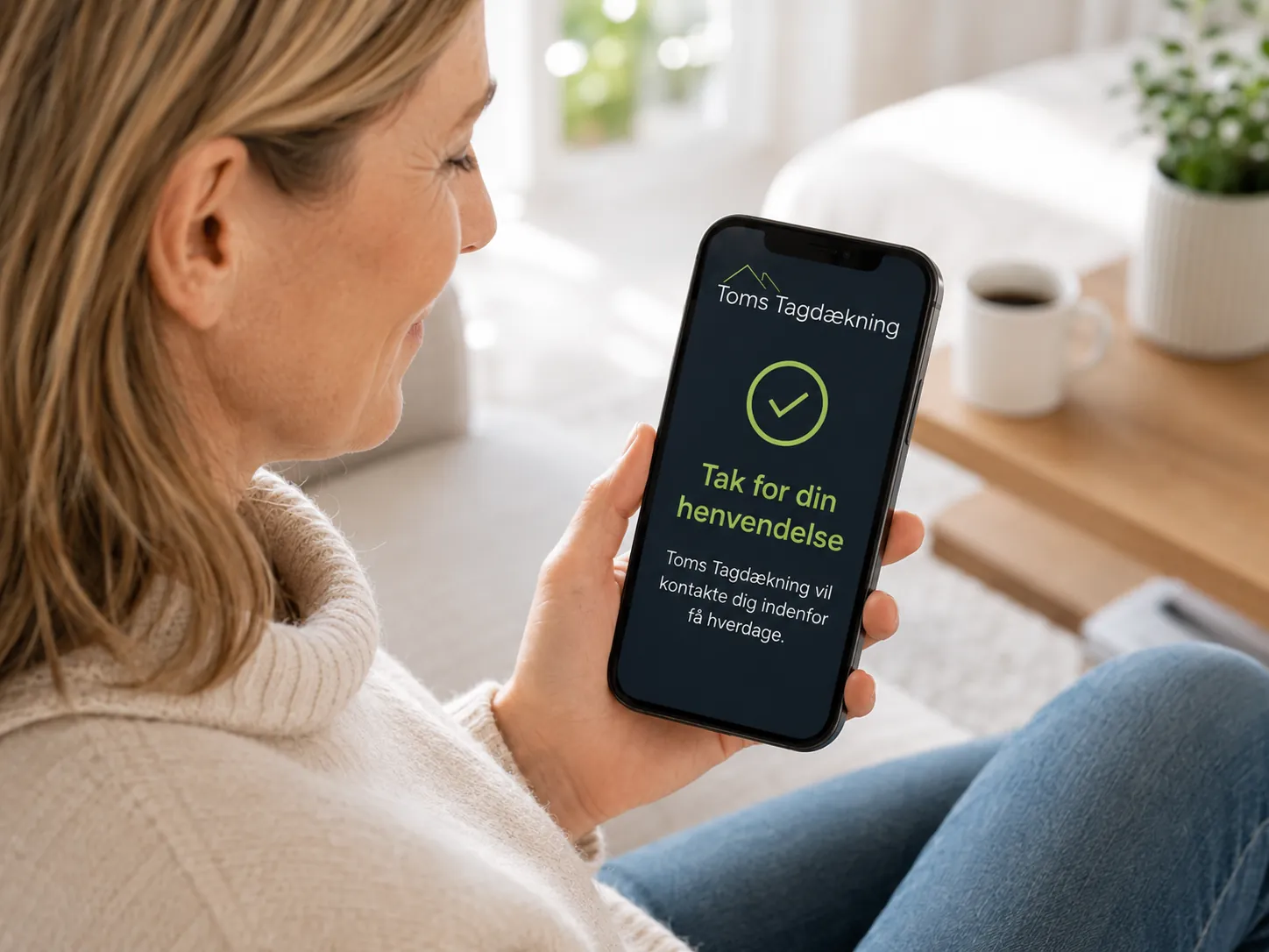 Kunde modtager bekræftelse på sin henvendelse via sit nye website